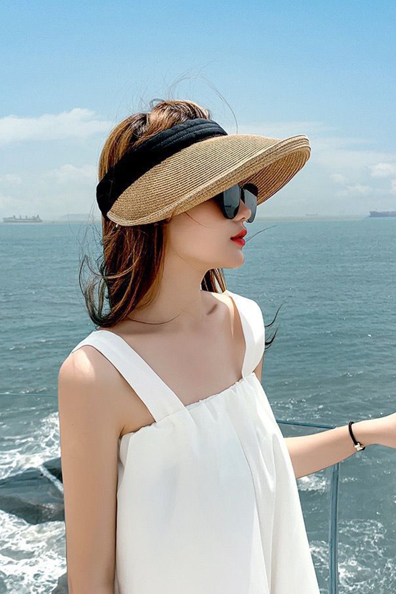 Crimping Plain Color Straw Visor