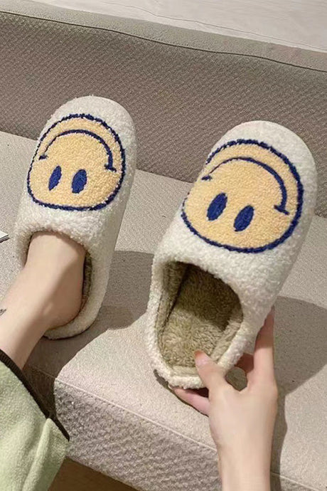 Smiley Slip-on Home Flush Slippers