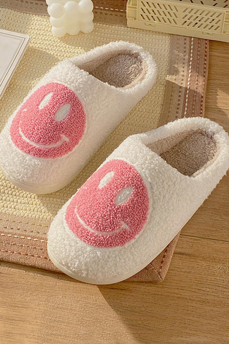 Smiley Slip-on Home Flush Slippers