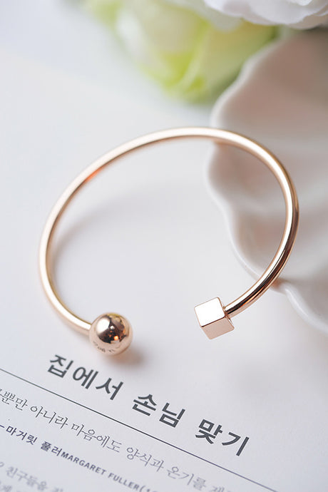 Square Circle Minimalist Bracelet